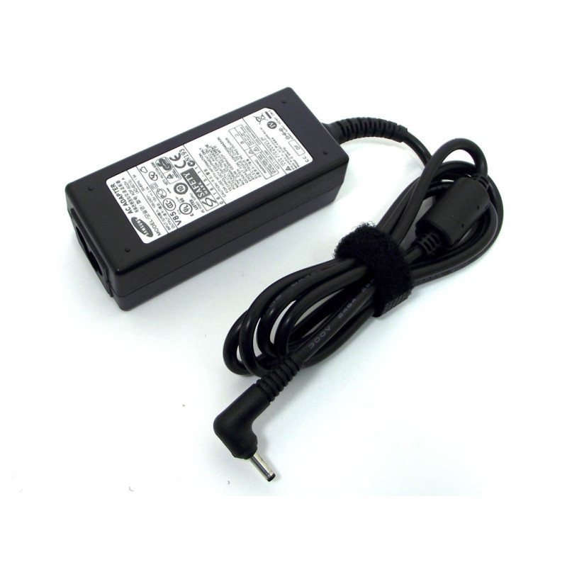 Блок живлення Samsung 19V 2.1A 40W (3.0*1.1) High Copy NP535U3C NP535U4C NP535u3c NP900X1A NP900X1B Series 9 Ultrabook Np900x4 Блок живлення Samsung 19V 2.1A 40W (3.0*1.1) High Copy NP535U3C NP535U4C NP535u3c NP900X1A NP900X1B Series 9 Ultrabook Np900x4
