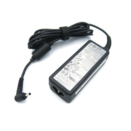 Блок питания Samsung 19V 2.1A 40W (3.0*1.1) ORIGINAL ATIV 915S NP500P4C NP520U4C NP530U3B NP530U4C NP900X1A NP900X1B NP900X3