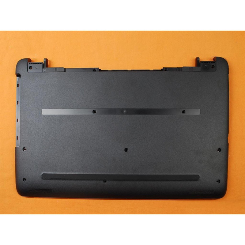 Корпус нижняя крышка HP Pavilion 15-AC 15-AF 15-AY 15Q-AJ 15-BA 250 G4 255 G4 256 G4 813939-001 AP1EM000600 Корпус нижняя крышка HP Pavilion 15-AC 15-AF 15-AY 15Q-AJ 15-BA 250 G4 255 G4 256 G4 813939-001 AP1EM000600