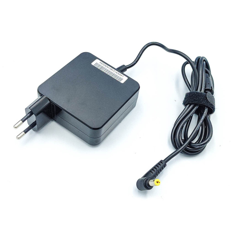 Блок живлення Acer 19V 3.42A 65W 5.5*1.7 Square Acer C720 C740 C910 P3-131 P3-171 P3-191 P3-391 R7-571 R7-572 S3-392G Блок живлення Acer 19V 3.42A 65W 5.5*1.7 Square Acer C720 C740 C910 P3-131 P3-171 P3-191 P3-391 R7-571 R7-572 S3-392G