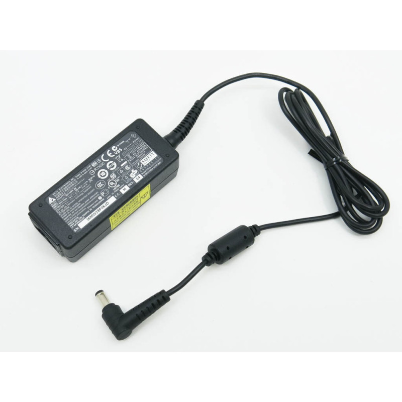 Блок питания для Acer 19V A150-1126 1249 1382 1447 1493 1532 1570 1672 1890 1983 A150L Series A150X AO532H AOA110-1295 1626 ZG5 Блок питания для Acer 19V A150-1126 1249 1382 1447 1493 1532 1570 1672 1890 1983 A150L Series A150X AO532H AOA110-1295 1626 ZG5