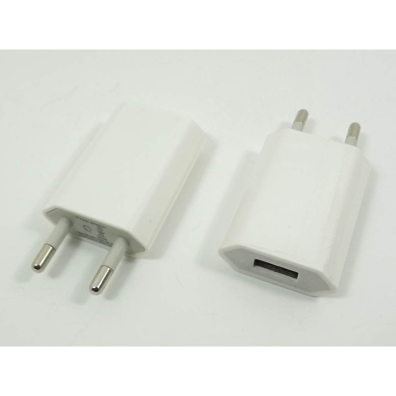 Зарядний пристрій для планшетних ПК 220V USB 5V 1A Зарядний пристрій для планшетних ПК 220V USB 5V 1A