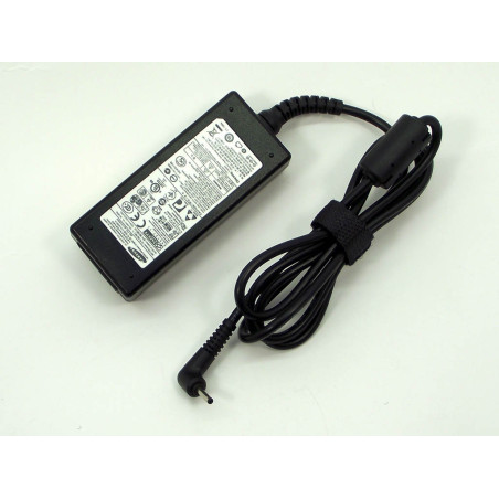 Блок живлення Samsung Xe303c12-h01us Xe303c12-a01uk 303c A12-040n1a Ad-4012nhf A12040n1a Aa-pa3n40w pa3n40w Ba44-00286a NP930X