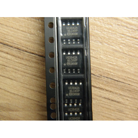 Мікросхема UC3842A KA3842A 3842A