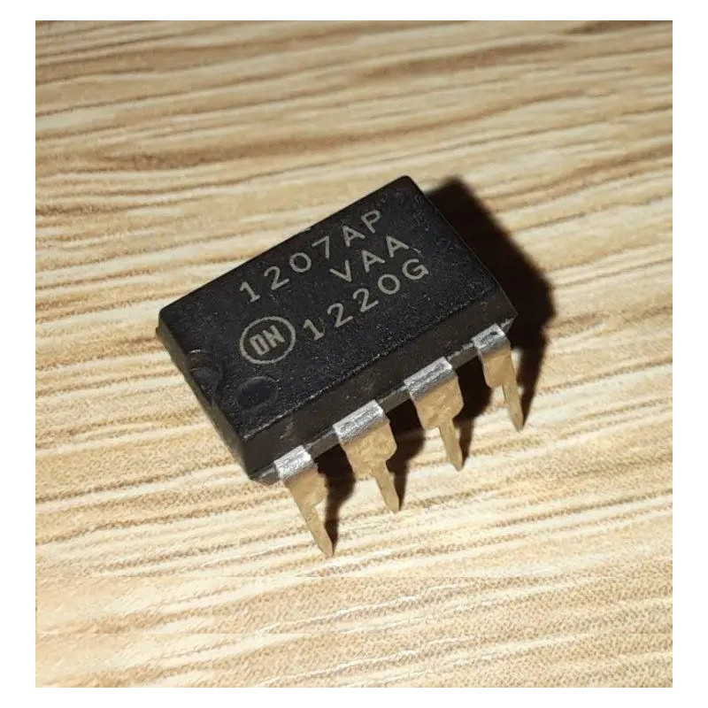 Мікросхема NCP1207AP NCP1207P 1207AP 1207P Мікросхема NCP1207AP NCP1207P 1207AP 1207P