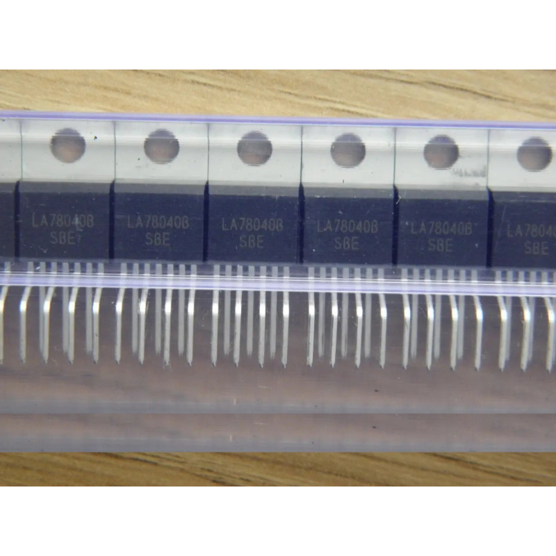 Микросхема LA78040 LA78040B