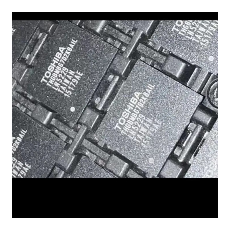 Микросхема eMMC 16GB Toshiba THGBMBG7D2KBAIL Микросхема eMMC 16GB Toshiba THGBMBG7D2KBAIL