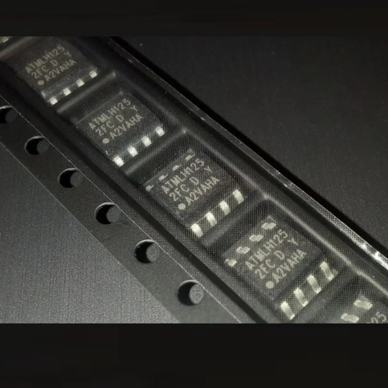 Микросхема AT24C512С 24C512 SMD code 2FC