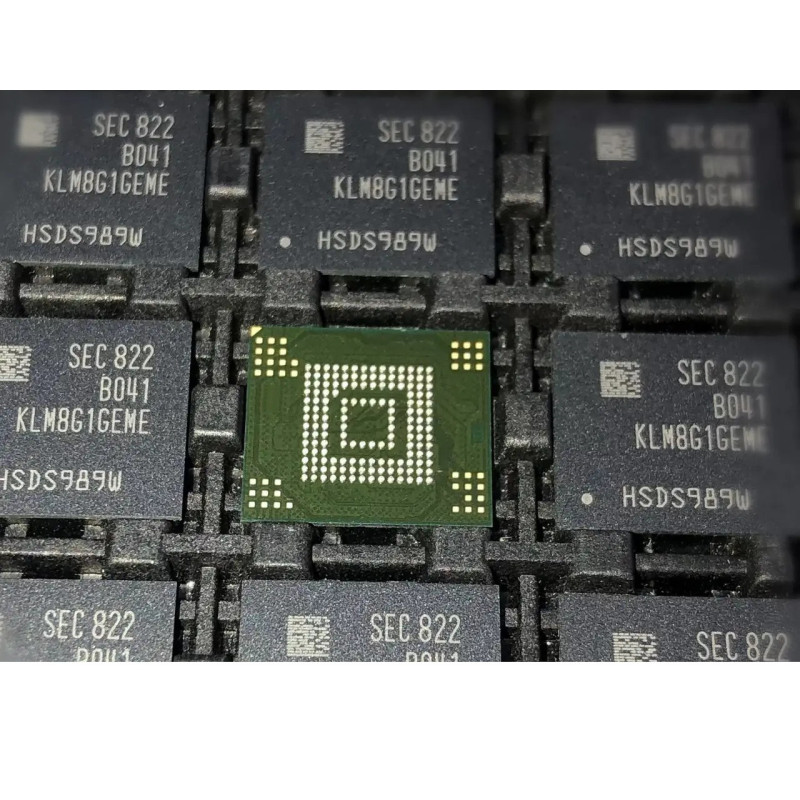 Мікросхема eMMC KLM8G1GEME-B041 Мікросхема eMMC KLM8G1GEME-B041