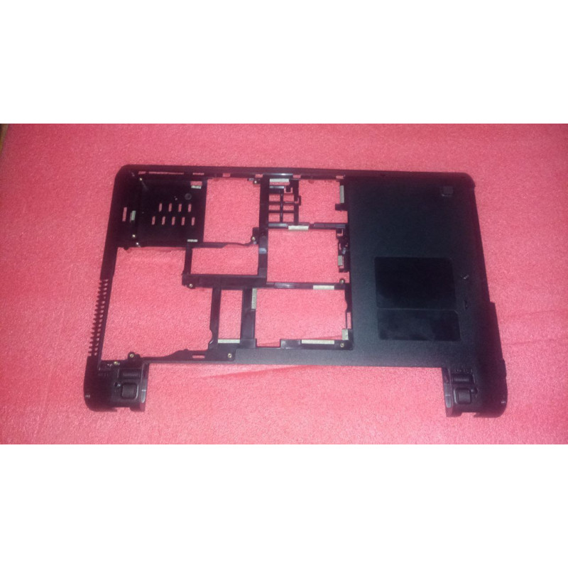 Нижня кришка до ноутбука K52 K52F K52JR A52F A52J К52 K52J K52N 13GNXM1AP040-3 case D Нижня кришка до ноутбука K52 K52F K52JR A52F A52J К52 K52J K52N 13GNXM1AP040-3 case D
