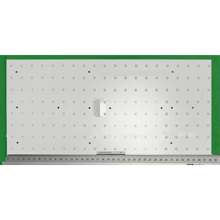Подсветка BD650Z6U71-L9K5-8-160 HISENSE 1304 048073 1272335 B1 D220420 SZ BD650Z6U71 L9K5 8 160 BD650Z6U71_L9K5_8_160 ES-4017